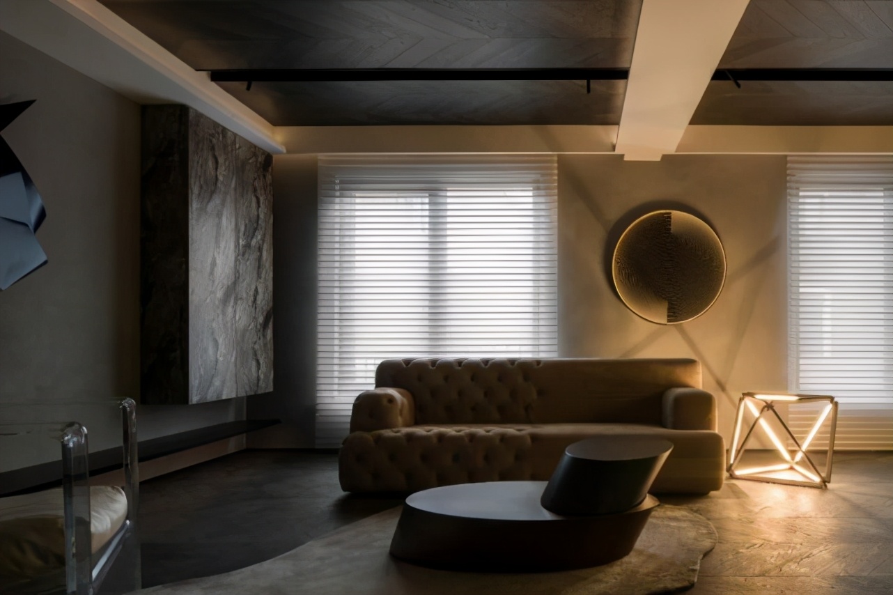 你還在用普通的水泥進(jìn)行房屋裝飾？還不趕緊試試納米微水泥吧